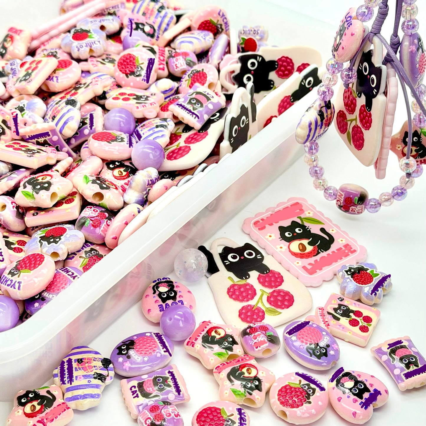 [開封]自由にビーズを組める可愛い DIY プレート オリジナルチャーム作り手芸素材