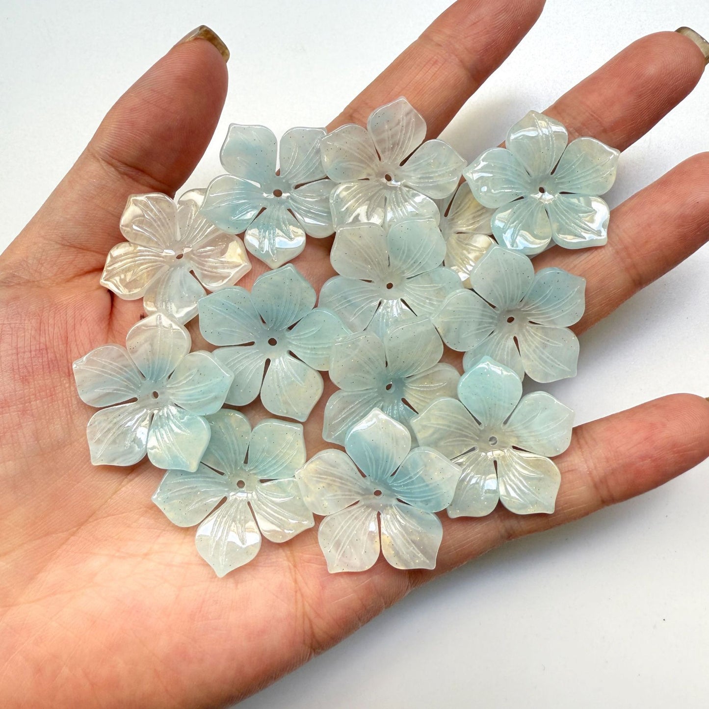 [開封] NEW.約 30mm 穴付き立体 5 弁花ビーズ