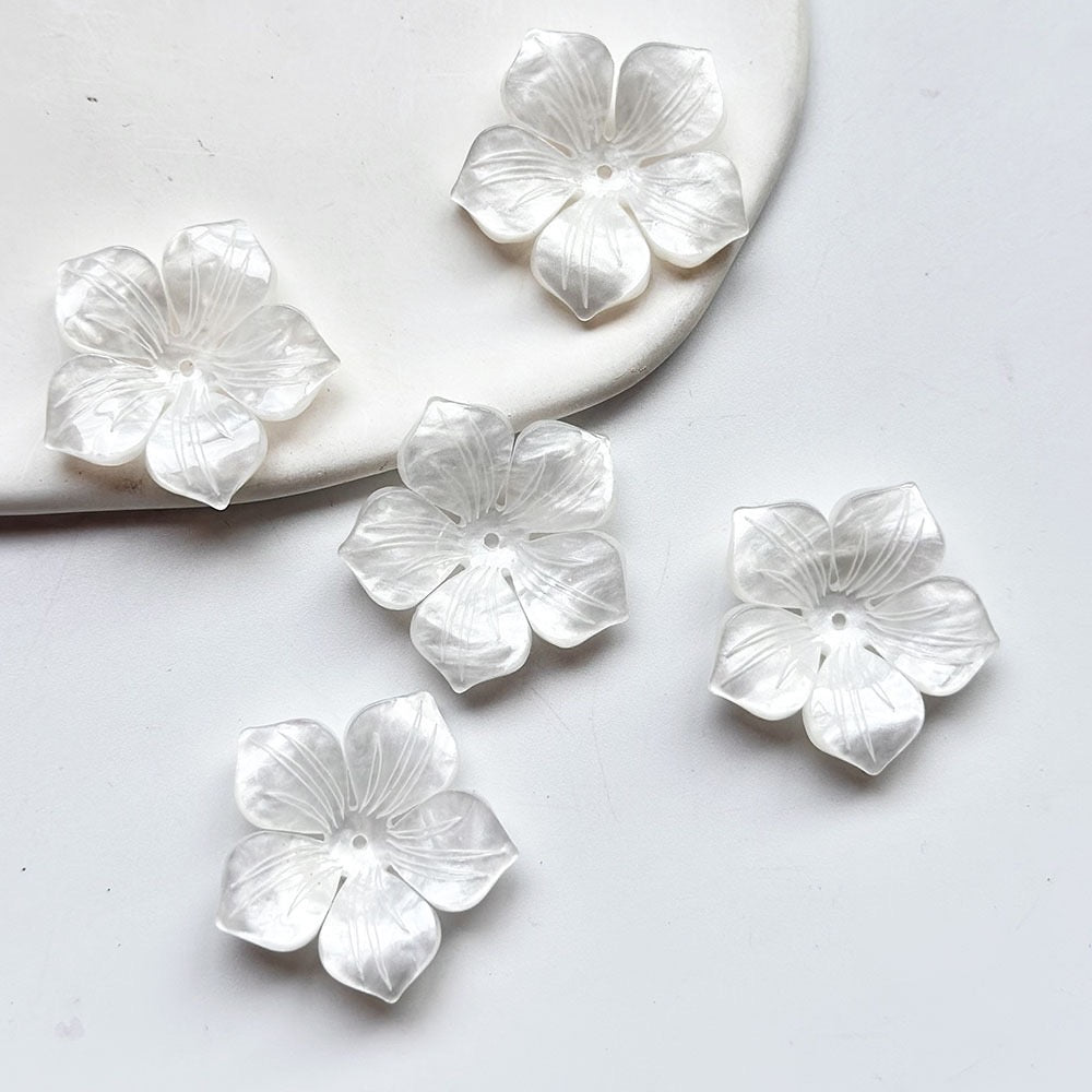 [開封] NEW.約 30mm 穴付き立体 5 弁花ビーズ