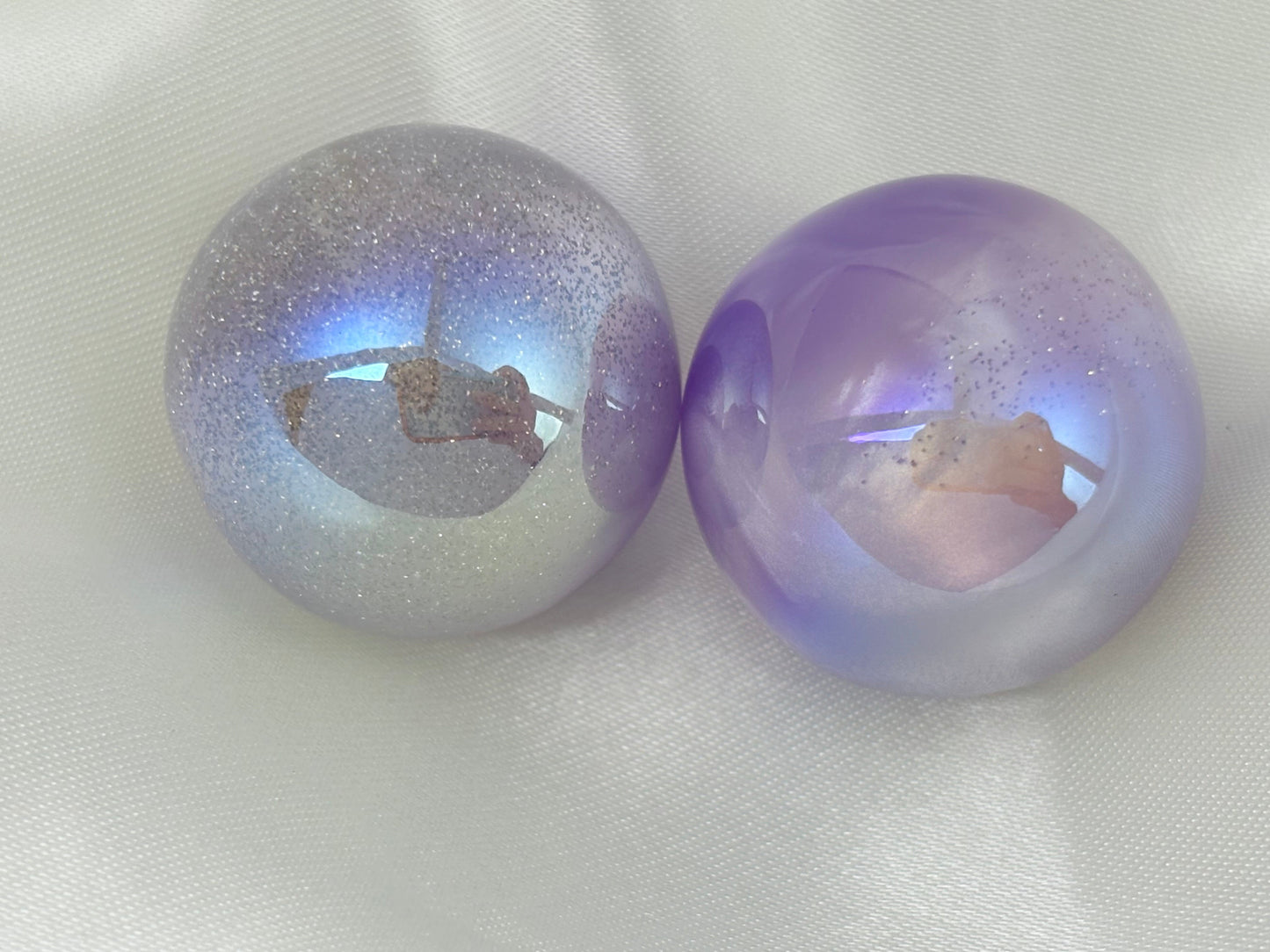 [開封]NEW.上質レジンビーズ 16/20/24mm 通し穴・片穴混在
